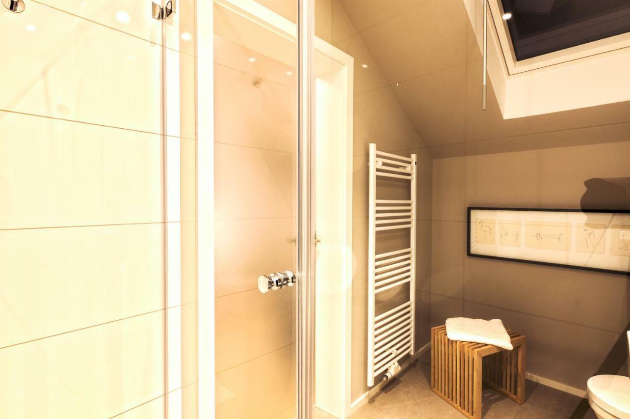Privatzimmer Schoenfelder 뒤셀도르프 외부 사진